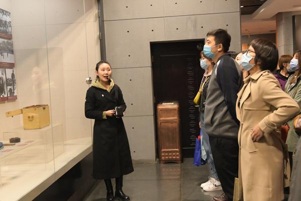 1603360370476663.jpg fileUpload (6)_爱奇艺.jpg