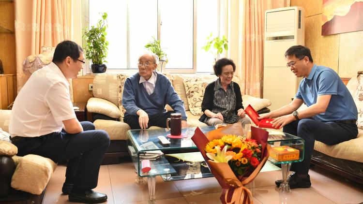 1625058636671660.jpg fileUpload_爱奇艺.jpg