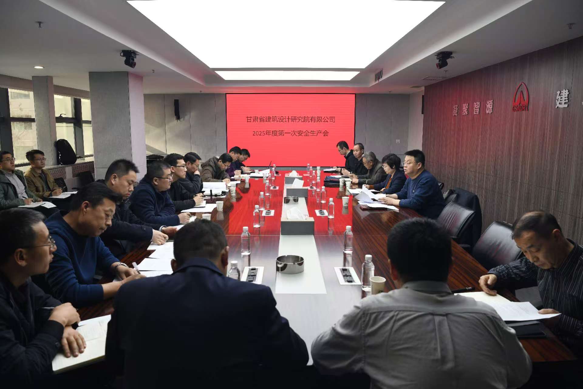 1742376265886884.jpg 1742376265886884.jpg